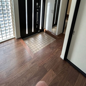 玄関床張替