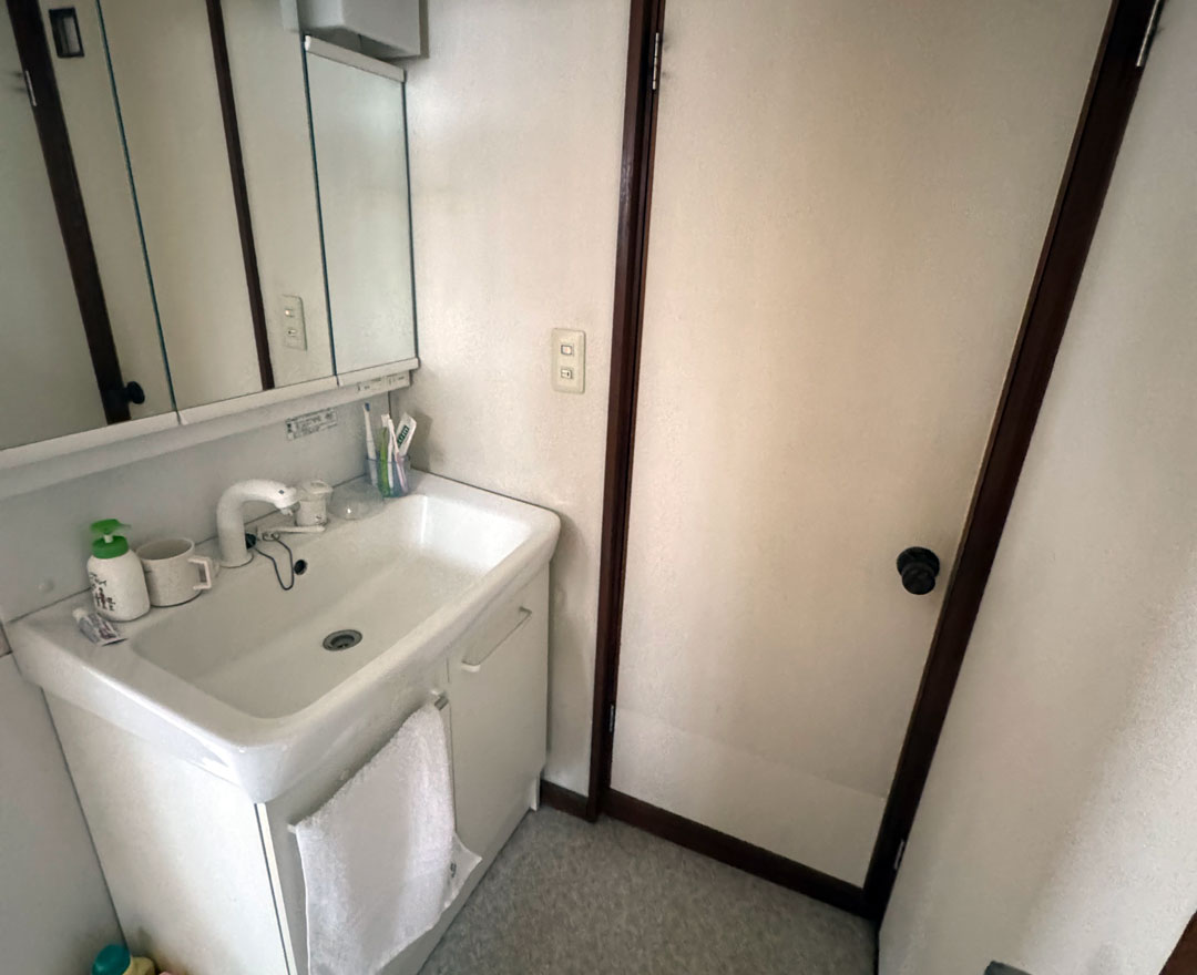 トイレリフォーム工事前